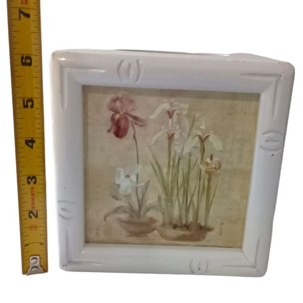 Floral Orchids Narcissus Tissue Box Cover Holder Cottagecore Cheri Blum Vintage.